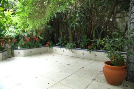 Casa à venda com 650m², 4 quartos e 6 vagasÁrea comum