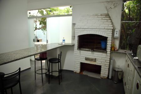 Casa à venda com 650m², 4 quartos e 6 vagasCozinha