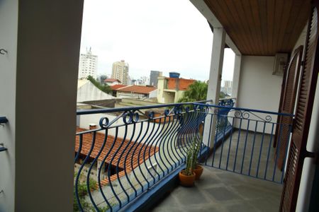 Casa à venda com 650m², 4 quartos e 6 vagasSacada/Suíte 3