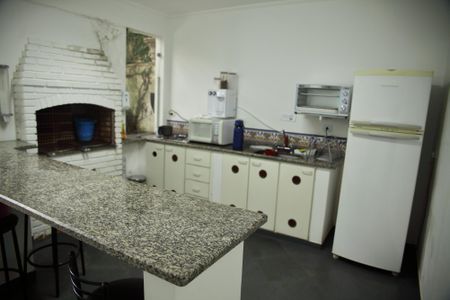 Casa à venda com 650m², 4 quartos e 6 vagasCozinha