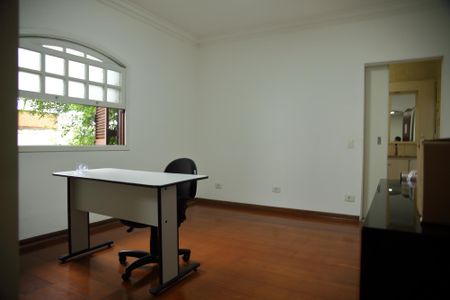 Casa à venda com 650m², 4 quartos e 6 vagasSuíte 1