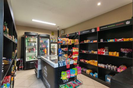 Apartamento à venda com 46m², 2 quartos e 1 vagaMinimercado