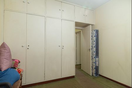 Apartamento à venda com 188m², 3 quartos e 2 vagas Apartamento à venda com 188m², 3 quartos e 2 vagasQuarto 2