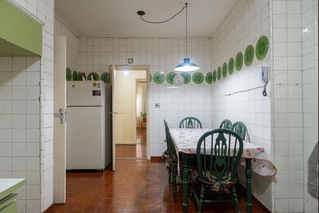 Apartamento à venda com 188m², 3 quartos e 2 vagas Apartamento à venda com 188m², 3 quartos e 2 vagasCozinha