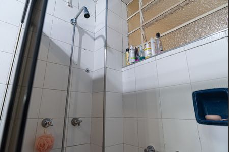 Apartamento à venda com 188m², 3 quartos e 2 vagas Apartamento à venda com 188m², 3 quartos e 2 vagasBanheiro 2