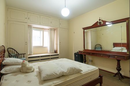 Apartamento à venda com 188m², 3 quartos e 2 vagas Apartamento à venda com 188m², 3 quartos e 2 vagasQuarto 3