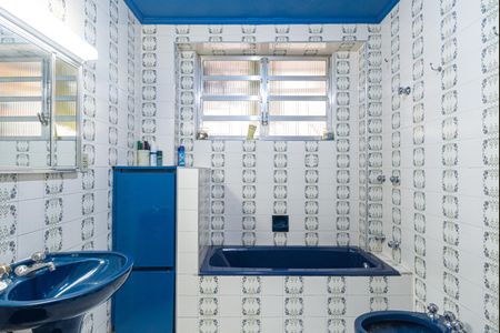 Apartamento à venda com 188m², 3 quartos e 2 vagas Apartamento à venda com 188m², 3 quartos e 2 vagasBanheiro 1