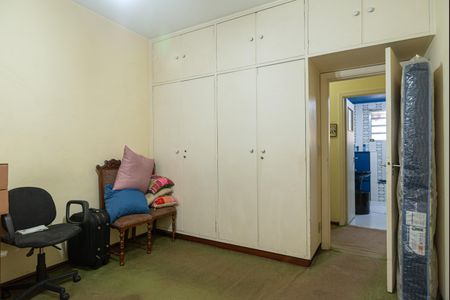 Apartamento à venda com 188m², 3 quartos e 2 vagas Apartamento à venda com 188m², 3 quartos e 2 vagasQuarto 2
