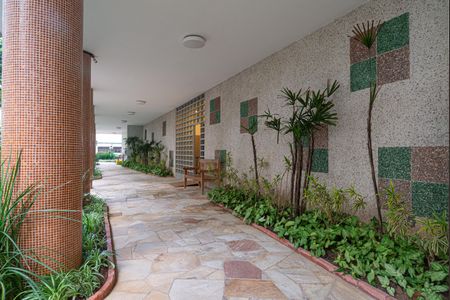 Apartamento à venda com 188m², 3 quartos e 2 vagas Apartamento à venda com 188m², 3 quartos e 2 vagasÁrea comum