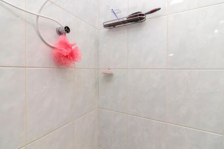 Casa para alugar com 170m², 2 quartos e 1 vaga Casa para alugar com 170m², 2 quartos e 1 vagaBanheiro de Serviço