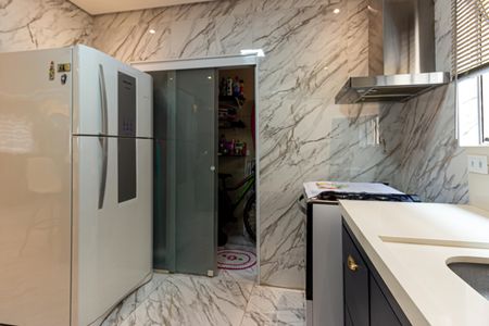 Apartamento à venda com 82m², 2 quartos e 1 vaga Apartamento à venda com 82m², 2 quartos e 1 vagaCozinha