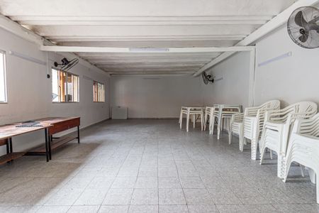 Apartamento à venda com 82m², 2 quartos e 1 vaga Apartamento à venda com 82m², 2 quartos e 1 vagaÁrea comum - Salão de festas