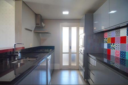 Apartamento à venda com 109m², 3 quartos e 2 vagasCozinha
