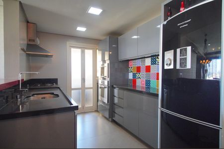 Apartamento à venda com 109m², 3 quartos e 2 vagasCozinha