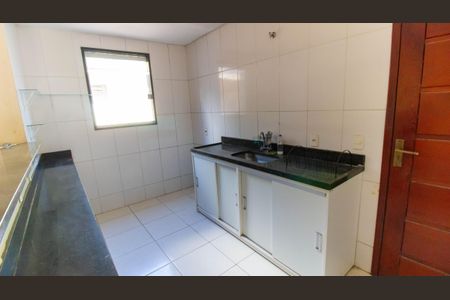 Apartamento à venda com 225m², 3 quartos e 1 vaga Apartamento à venda com 225m², 3 quartos e 1 vagaCozinha