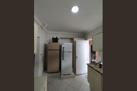 Casa para alugar com 350m², 5 quartos e 4 vagas Casa para alugar com 350m², 5 quartos e 4 vagasCozinha - Armários