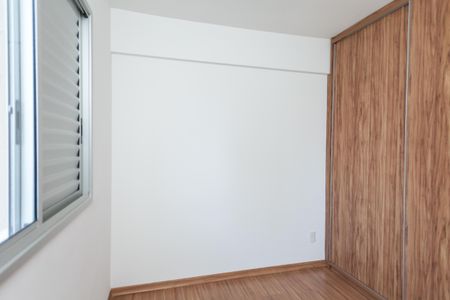 Apartamento à venda com 69m², 2 quartos e 2 vagas Apartamento à venda com 69m², 2 quartos e 2 vagasQuarto