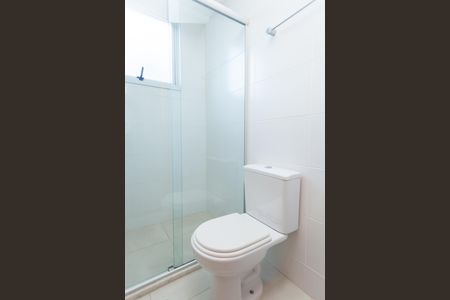 Apartamento à venda com 69m², 2 quartos e 2 vagas Apartamento à venda com 69m², 2 quartos e 2 vagasBanheiro da Suíte