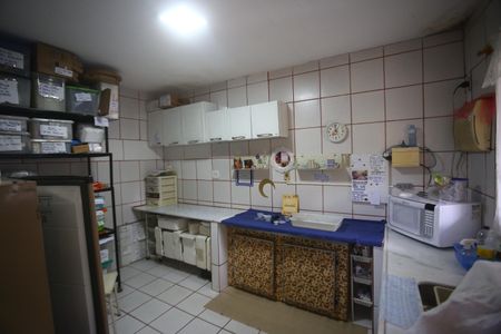 Casa à venda com 190m², 4 quartos e 2 vagasQuarto de Serviço