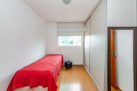 Apartamento à venda com 163m², 3 quartos e 2 vagasQuarto 