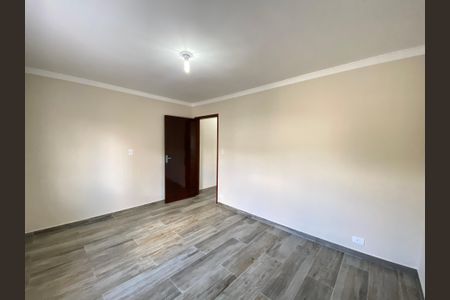 Casa à venda com 150m², 3 quartos e 3 vagas Casa à venda com 150m², 3 quartos e 3 vagasQuarto 1