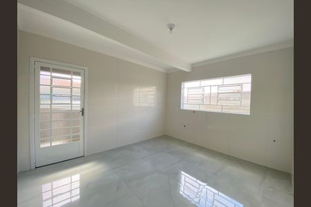 Casa à venda com 150m², 3 quartos e 3 vagas Casa à venda com 150m², 3 quartos e 3 vagasCozinha