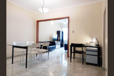Casa à venda com 170m², 3 quartos e 2 vagas