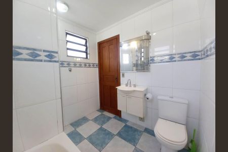 Casa à venda com 170m², 3 quartos e 2 vagas