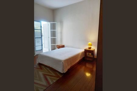 Casa à venda com 170m², 3 quartos e 2 vagas
