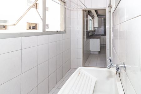 Apartamento à venda com 102m², 3 quartos e 2 vagas Apartamento à venda com 102m², 3 quartos e 2 vagasÁrea de Serviço