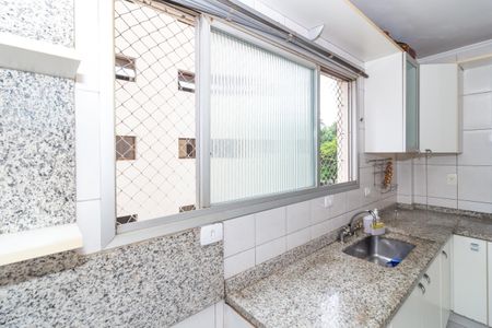 Apartamento à venda com 102m², 3 quartos e 2 vagas Apartamento à venda com 102m², 3 quartos e 2 vagasCozinha
