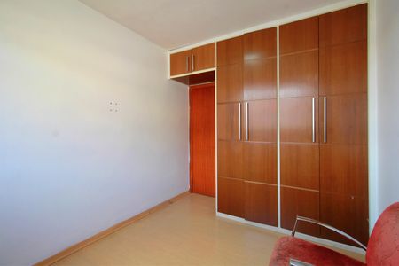 Apartamento à venda com 93m², 3 quartos e 2 vagasQuarto 2