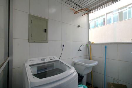 Apartamento à venda com 93m², 3 quartos e 2 vagasÁrea de Serviço