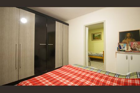 Casa à venda com 150m², 4 quartos e 1 vagaCasa 2- Quarto 2