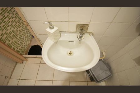 Casa à venda com 150m², 4 quartos e 1 vagaCasa 3 - Banheiro