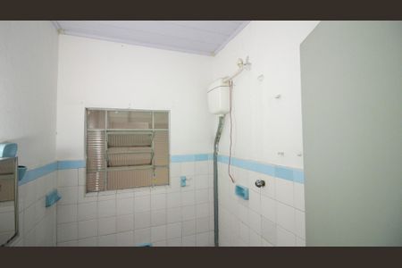 Casa à venda com 150m², 4 quartos e 1 vagaBanheiro