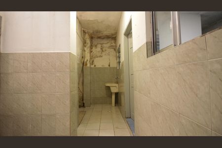 Casa à venda com 150m², 4 quartos e 1 vagaÁrea de Serviço