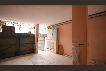 Casa à venda com 150m², 4 quartos e 1 vagaÁrea comum