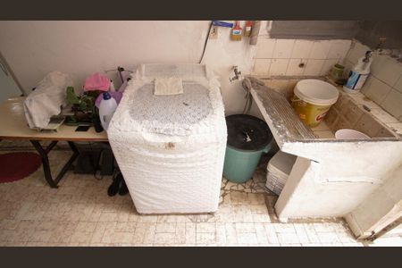 Casa à venda com 150m², 4 quartos e 1 vagaÁrea de Serviço