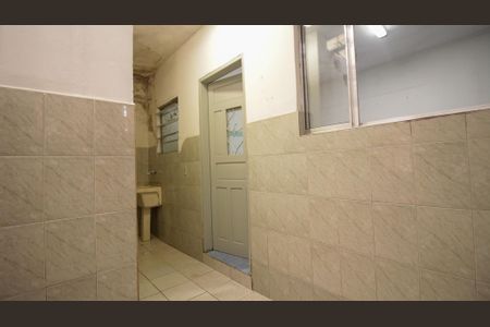 Casa à venda com 150m², 4 quartos e 1 vagaÁrea de Serviço