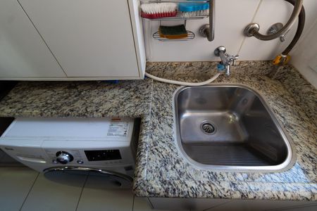 Apartamento à venda com 62m², 2 quartos e 1 vaga Apartamento à venda com 62m², 2 quartos e 1 vagaÁrea de Serviço