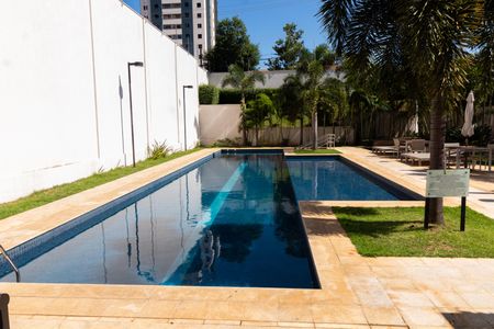 Apartamento à venda com 62m², 2 quartos e 1 vaga Apartamento à venda com 62m², 2 quartos e 1 vagaÁREA COMUM - PISCINA