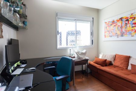 Apartamento à venda com 164m², 4 quartos e 4 vagas Apartamento à venda com 164m², 4 quartos e 4 vagasSemi Suíte 1