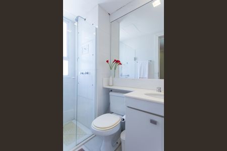 Apartamento à venda com 164m², 4 quartos e 4 vagas Apartamento à venda com 164m², 4 quartos e 4 vagasBanheiro da Suíte 1