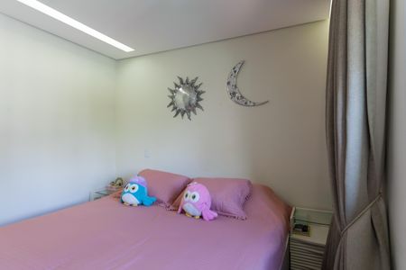 Apartamento à venda com 164m², 4 quartos e 4 vagas Apartamento à venda com 164m², 4 quartos e 4 vagasSuíte 1