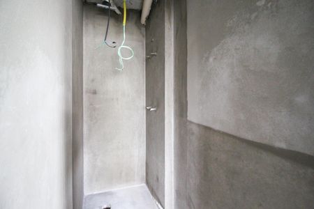 Apartamento à venda com 238m², 3 quartos e 3 vagas Apartamento à venda com 238m², 3 quartos e 3 vagasBanheiro de serviço
