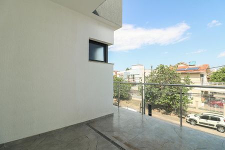 Casa à venda com 160m², 3 quartos e 4 vagasVaranda da Suíte