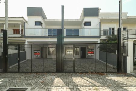 Casa à venda com 160m², 3 quartos e 4 vagasFachada