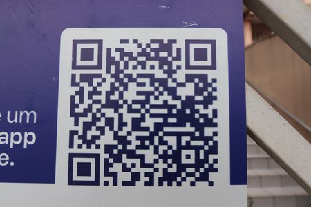 Casa à venda com 200m², 3 quartos e 8 vagasQR code