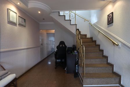 Casa à venda com 200m², 3 quartos e 8 vagasSala